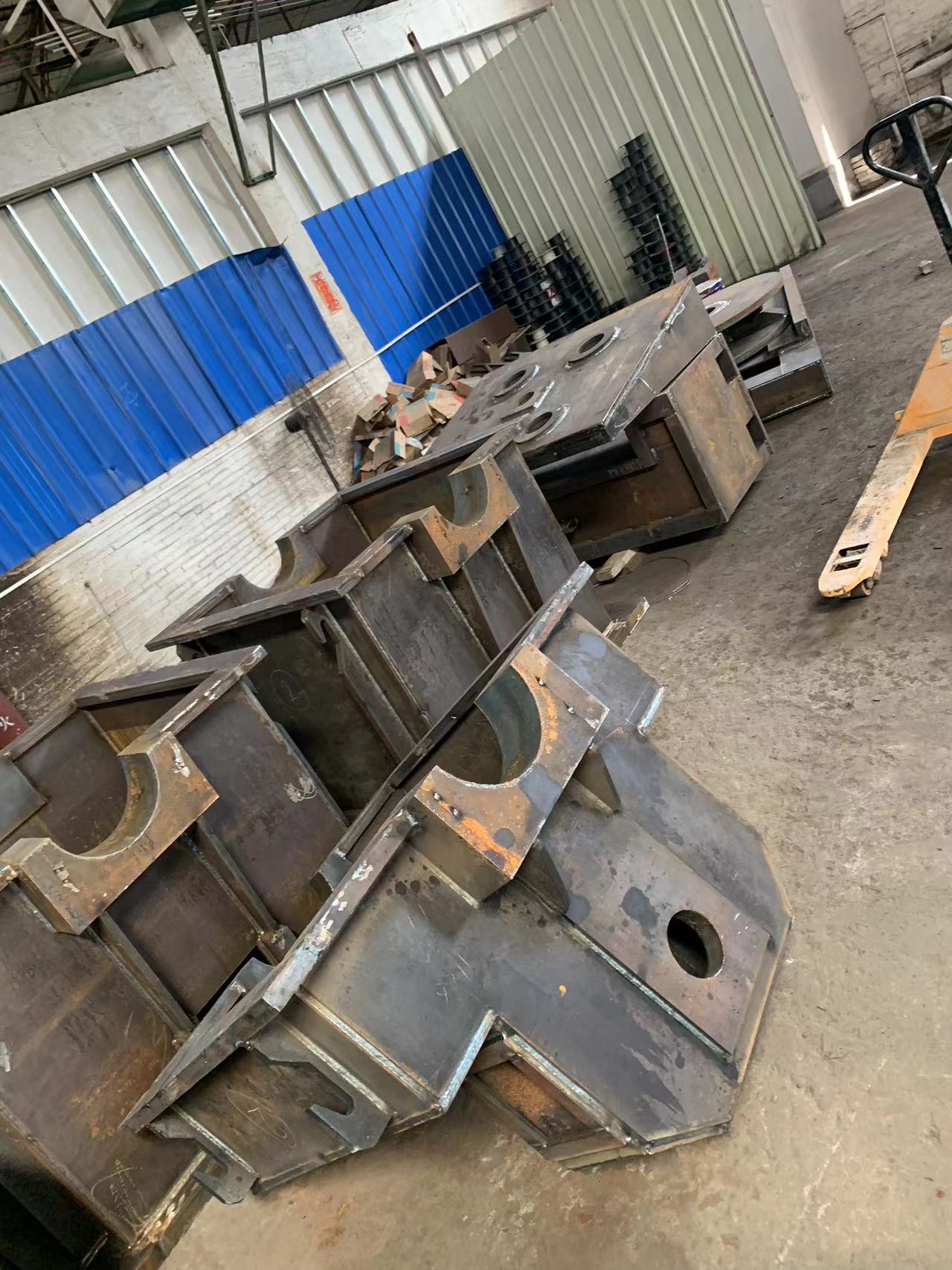 metal structural components